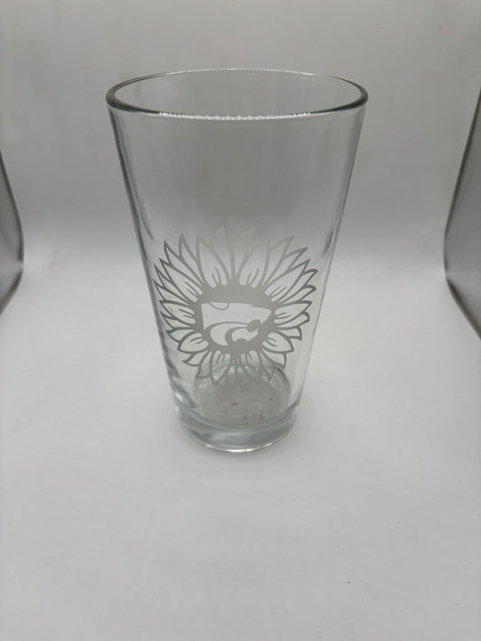 Power Cat in Sunflower on 16oz Pint Glass