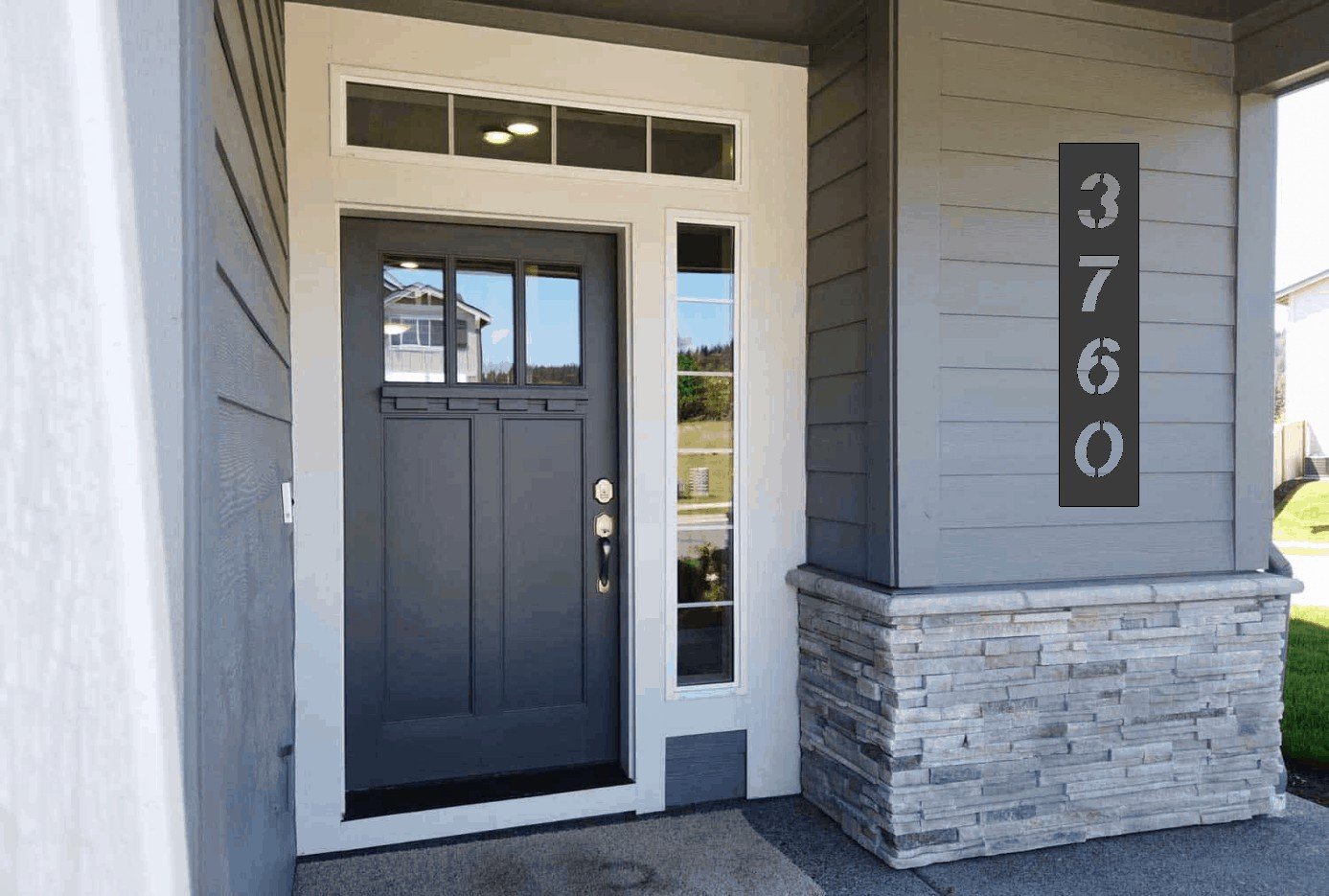Vertical Address Metal Sign