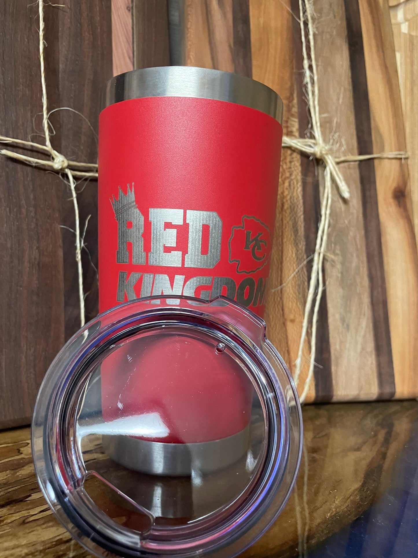Red Kingdom 20 oz tumbler