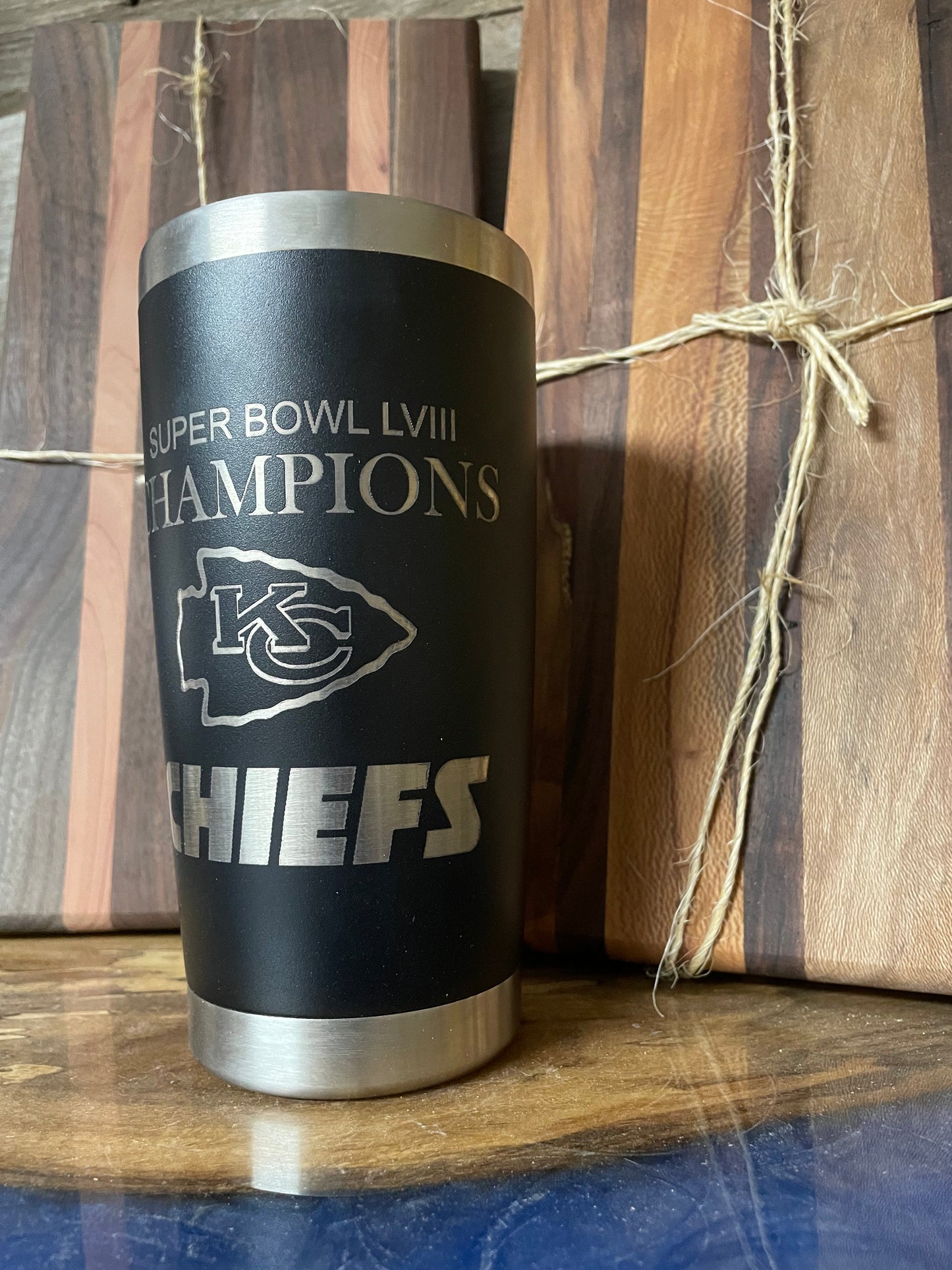 Chiefs Super Bowl Champions Arrow Head Logo  20 oz tumbler