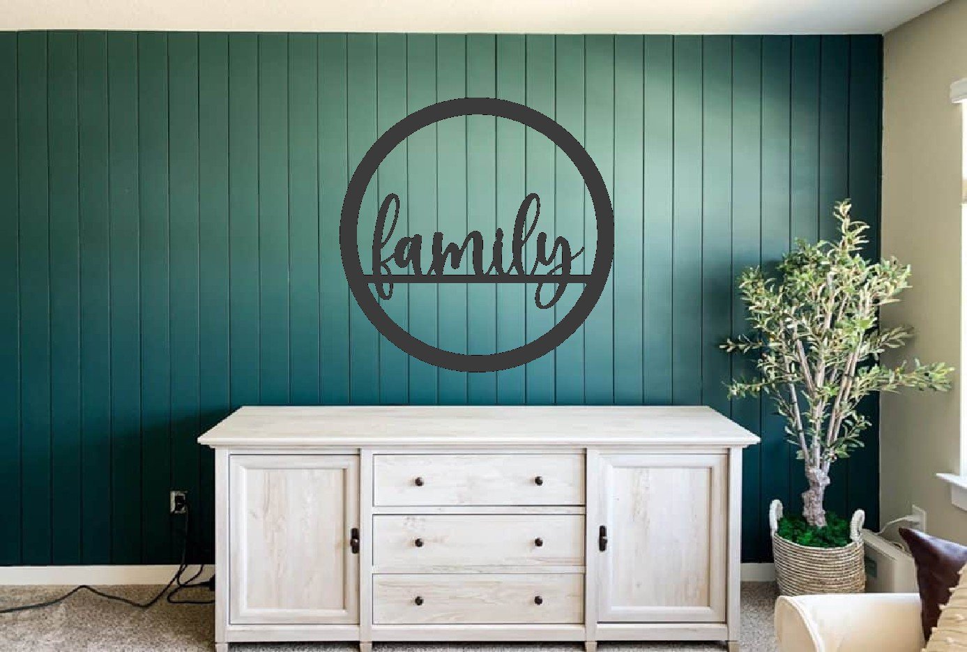 Family Circle Metal Sign