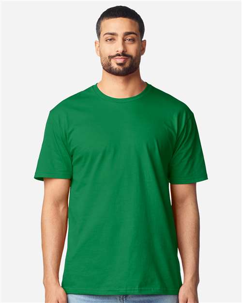 Gildan 6400 Blank warehouse stock