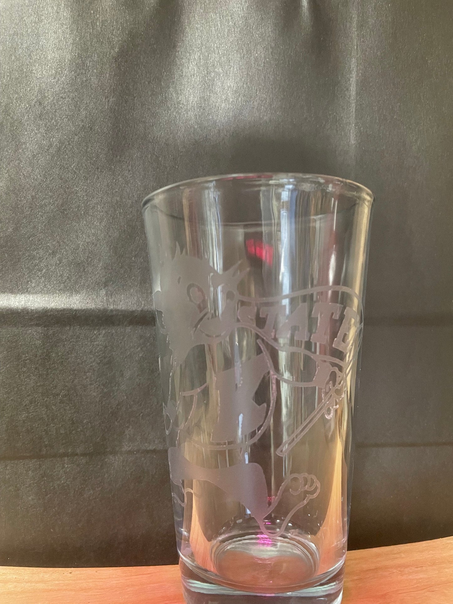 K-State Willie the Wildcat on 16oz Pint Glass