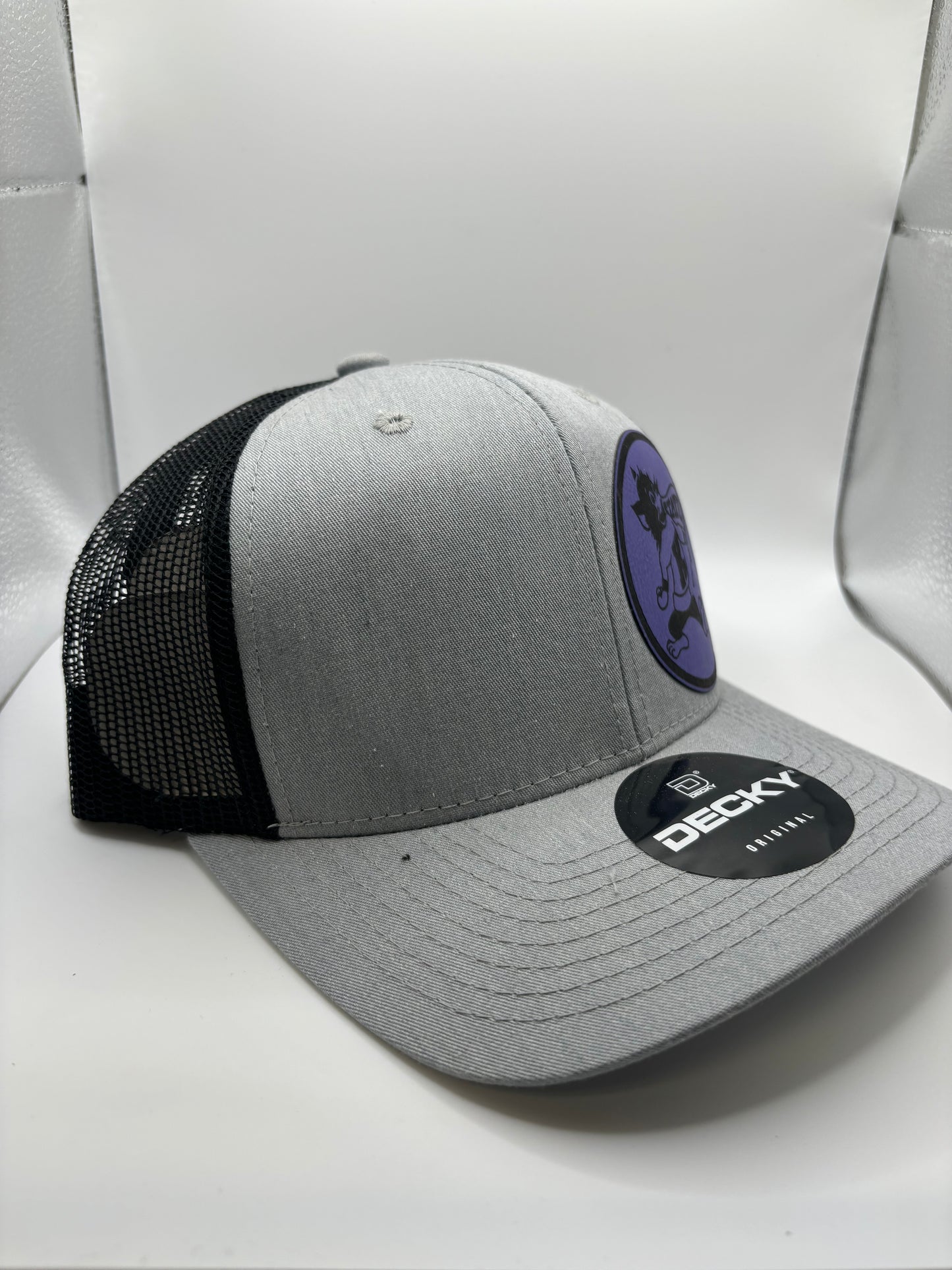 Willie Grey/Black 6 Panel Hat Round Logo