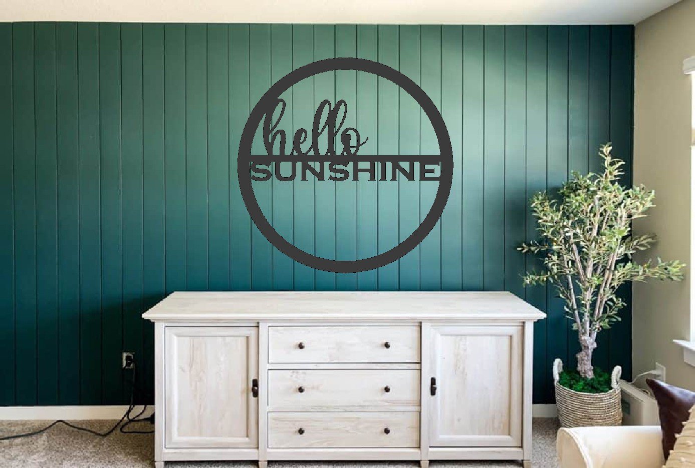 Hello Sunshine Circle Metal Sign
